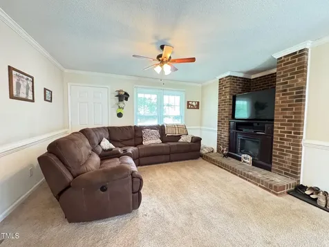 2229 Lizard Lick Road Zebulon NC 27597
