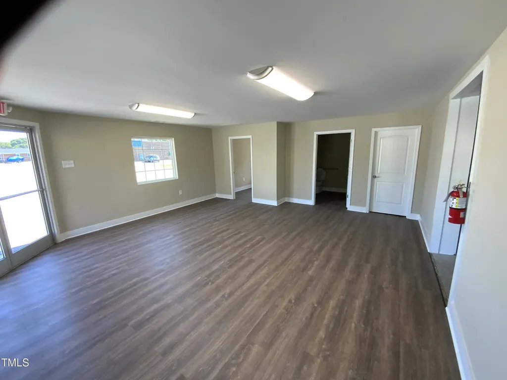 805 S Clinton Avenue Dunn NC 28334