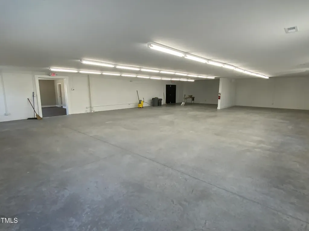 805 S Clinton Avenue Dunn NC 28334