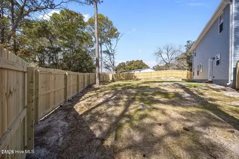 2361 Sunset Harbor Road SE Bolivia NC 28422