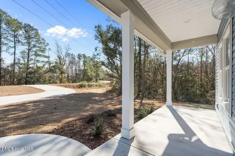 2361 Sunset Harbor Road SE Bolivia NC 28422