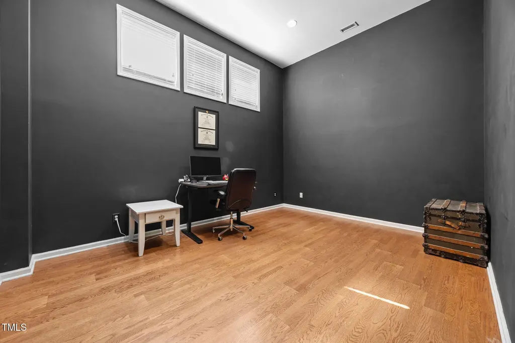 6825 Middleboro Drive Raleigh NC 27612