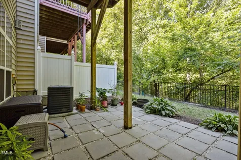 6825 Middleboro Drive Raleigh NC 27612