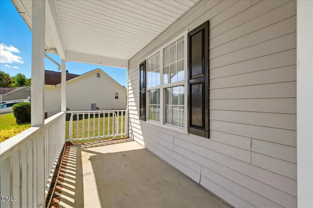 1008 S Fieldhaven Drive Fuquay Varina NC 27526