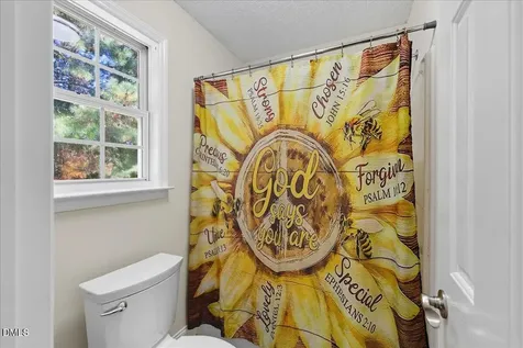 1008 S Fieldhaven Drive Fuquay Varina NC 27526