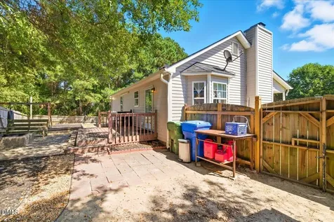 1008 S Fieldhaven Drive Fuquay Varina NC 27526