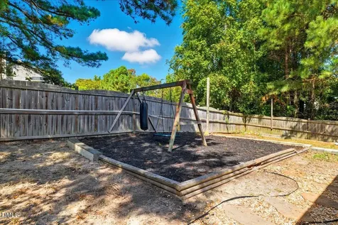 1008 S Fieldhaven Drive Fuquay Varina NC 27526