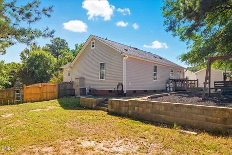 1008 S Fieldhaven Drive Fuquay Varina NC 27526