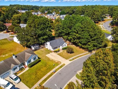 1008 S Fieldhaven Drive Fuquay Varina NC 27526