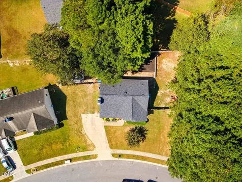 1008 S Fieldhaven Drive Fuquay Varina NC 27526