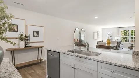 8512 Beckett Chase Way Raleigh NC 27616