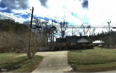 580 Us Highway 158 Business E Warrenton NC 27589