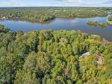 21 Graystone Ridge Road Leasburg NC 27291