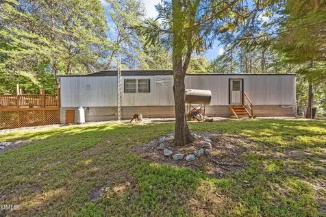 21 Graystone Ridge Road Leasburg NC 27291