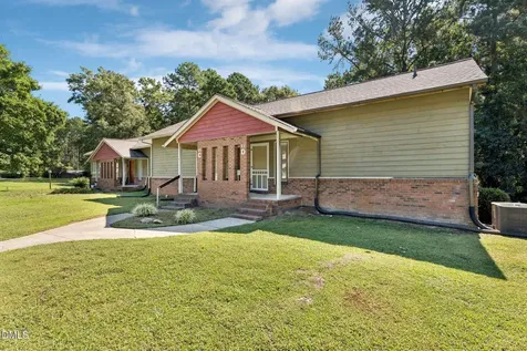22 Carriage Circle Louisburg NC 27549