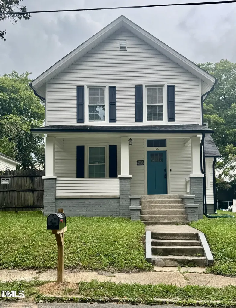 128 Carolina Avenue Henderson NC 27536