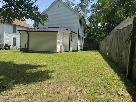 128 Carolina Avenue Henderson NC 27536