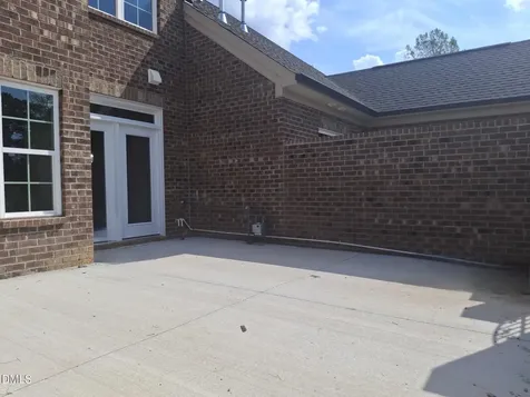 1227 Talisker Way Burlington NC 27215