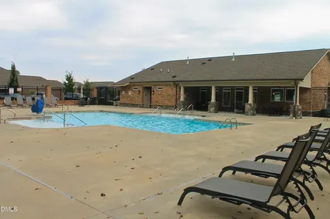 1227 Talisker Way Burlington NC 27215