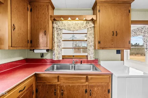 1100 Ben Smith Road Siler City NC 27344