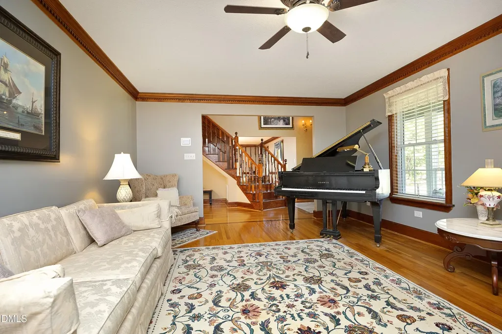 1746 Little Divine Road Selma NC 27576