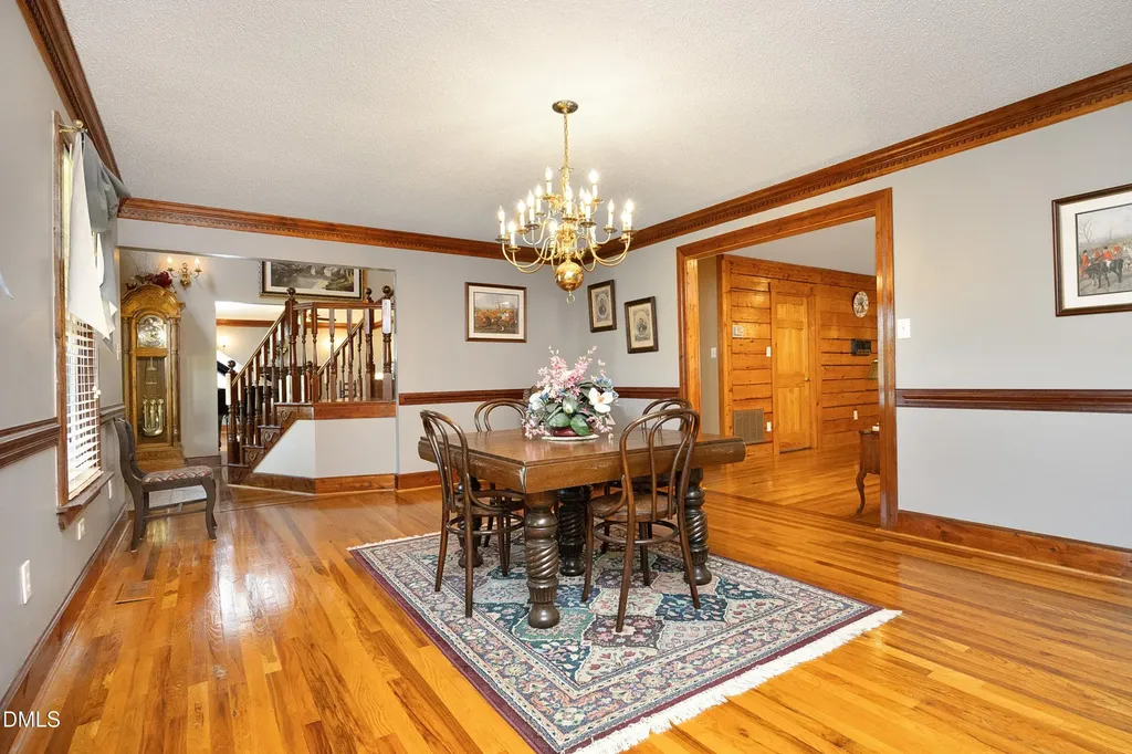 1746 Little Divine Road Selma NC 27576
