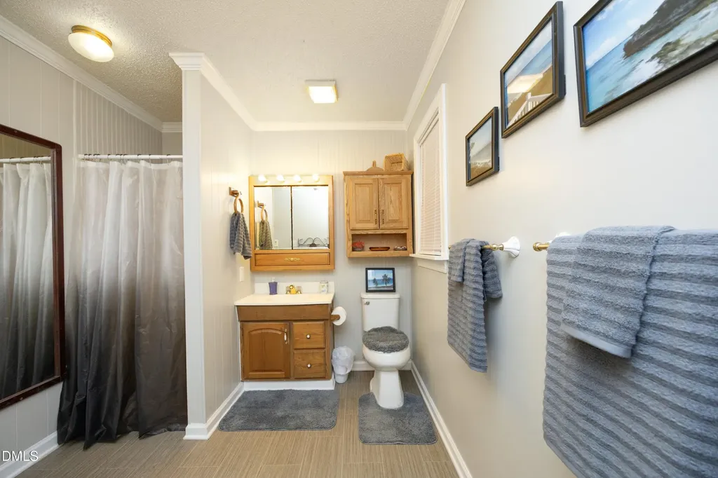 1746 Little Divine Road Selma NC 27576