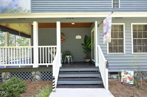 1746 Little Divine Road Selma NC 27576
