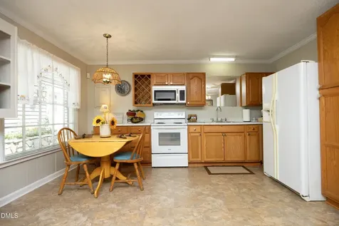 1746 Little Divine Road Selma NC 27576