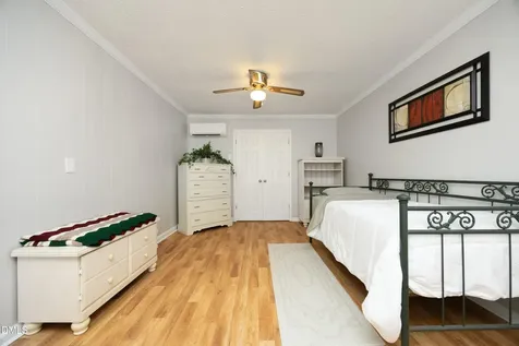 1746 Little Divine Road Selma NC 27576