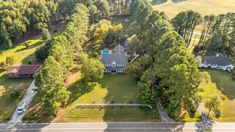 1746 Little Divine Road Selma NC 27576