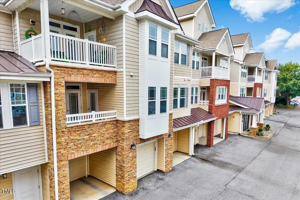 2810 Bedford Green Drive Raleigh NC 27604