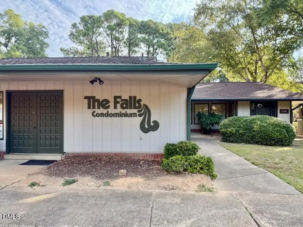 1208 Manassas Court Raleigh NC 27609