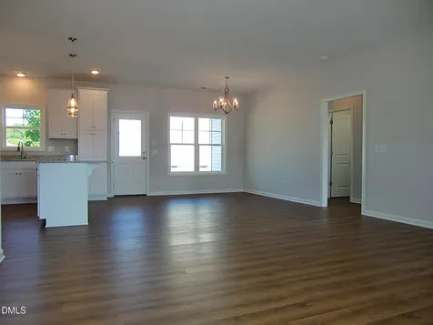 100 Covington Lane Dunn NC 28334