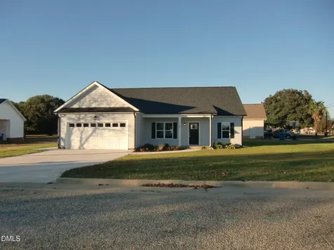 100 Covington Lane Dunn NC 28334