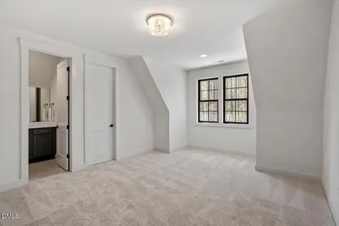 1187 Old Lystra Road Chapel Hill NC 27517