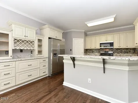 406 Cricketfield Lane Cary NC 27518