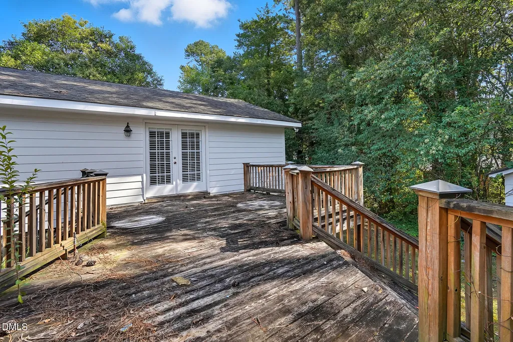 3004 Ridge Road Raleigh NC 27612