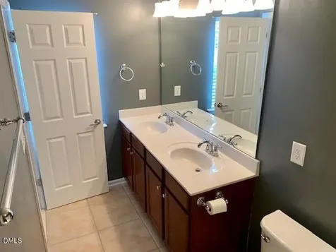 4009 Yellowfield Way Cary NC 27518