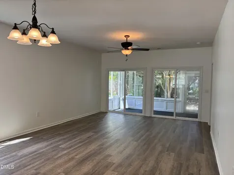 542 Tomkins Loop Cary NC 27519