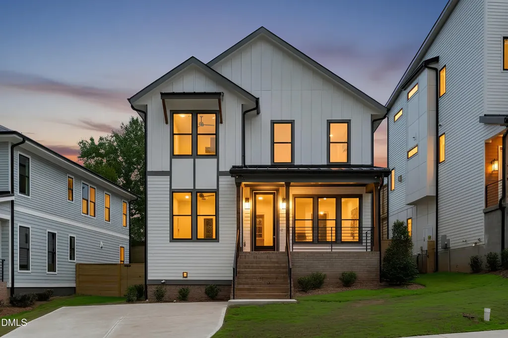 1012 Addison Place Raleigh NC 27610