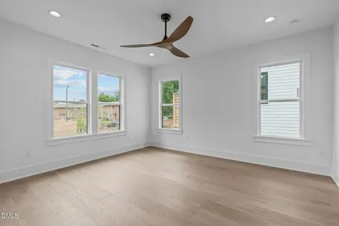 1012 Addison Place Raleigh NC 27610