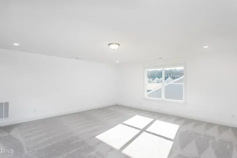 25 Sawtooth Oak Lane Youngsville NC 27596
