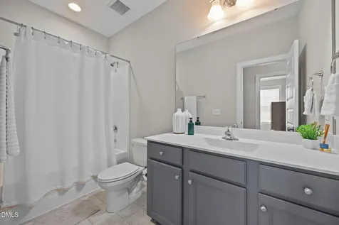 1003 Lathrop Lane Apex NC 27523