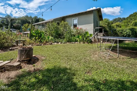 512 W Nash Street Spring Hope NC 27882
