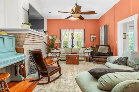 512 W Nash Street Spring Hope NC 27882