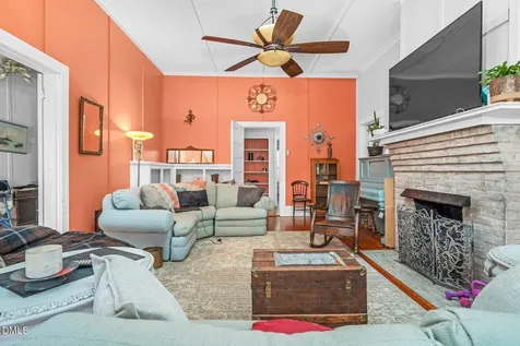 512 W Nash Street Spring Hope NC 27882