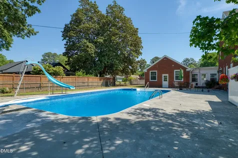 800 S Howard Circle Tarboro NC 27886