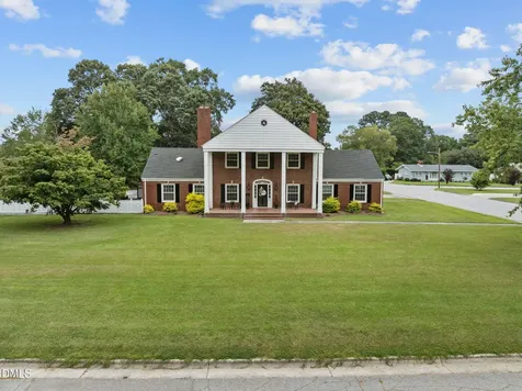 800 S Howard Circle Tarboro NC 27886