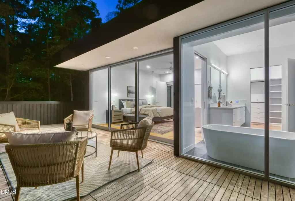 711 Berryhill Drive Chapel Hill NC 27516